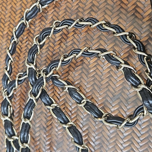 Cache' wristlet/purse - Picture 4 of 8